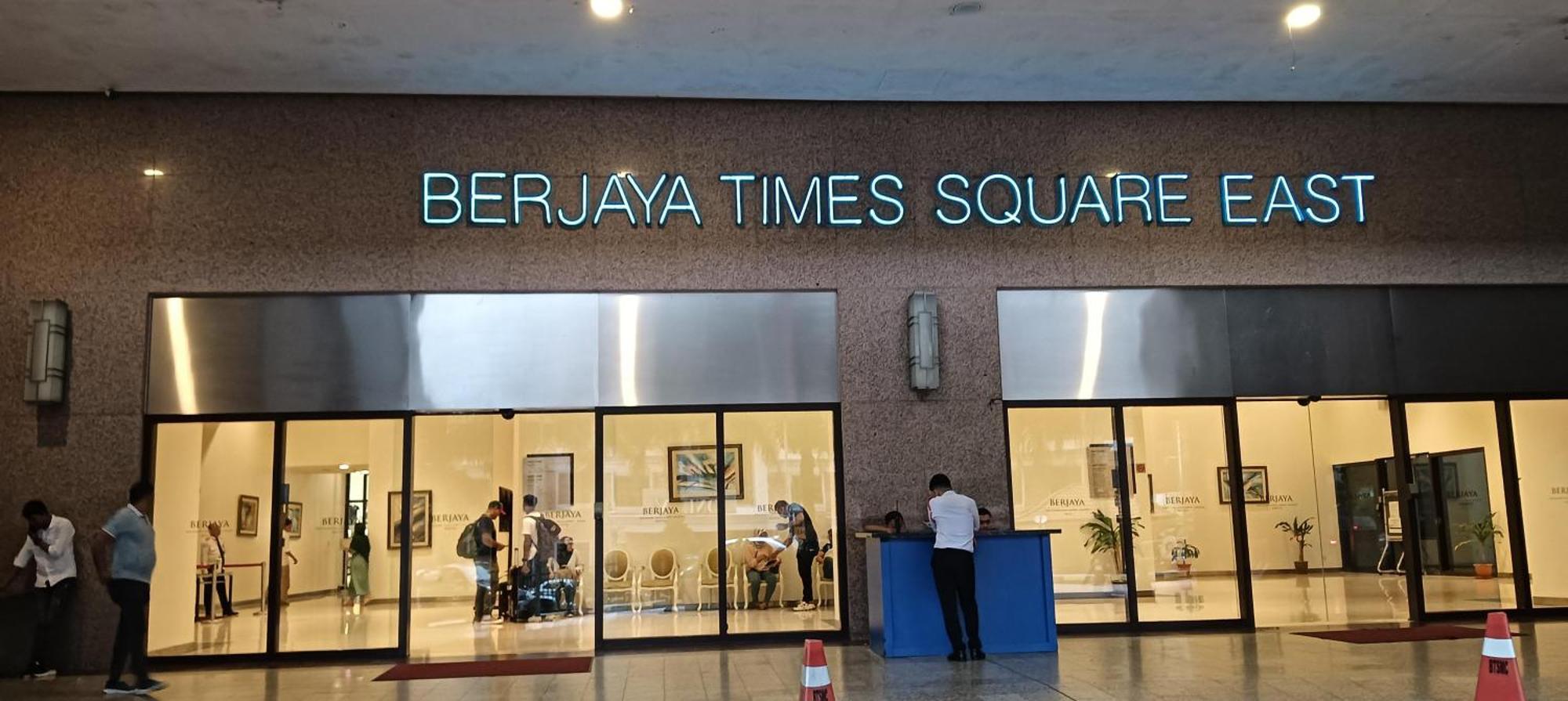 Kl Rosemary Service Times Square By Jhr *